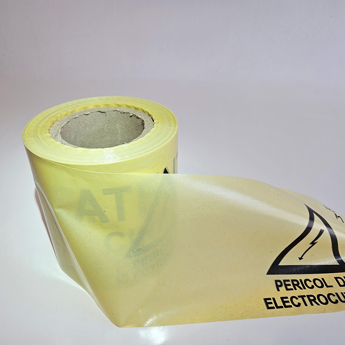 Benzi avertizoare -circuite electrice