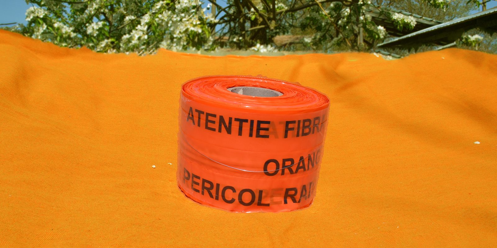 Benzi avertizoare - fibra optica cu fire metalice